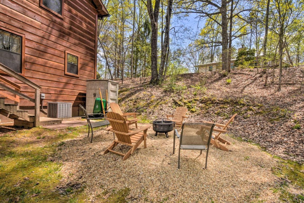 Cozy Hiawassee Cabin With Fire Pit And Mtn Views! Exterior foto